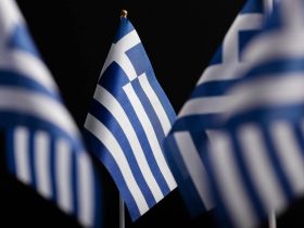 28 οκτωβριου τι γιορταζουμε, ελληνικα σημαιακια παρελαση