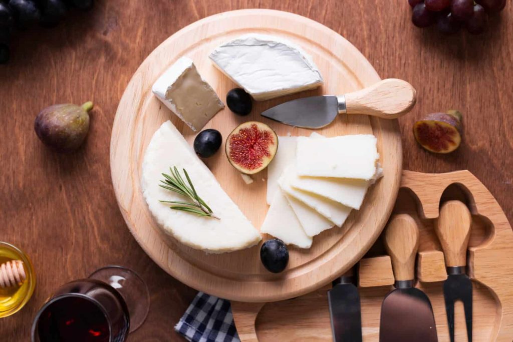 τι τυρια να βαλω σε πλατω τυριων, σκληρα τυρια