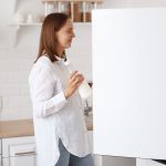 Πωσ υπολογιζεται η ετησια καταναλωση ψυγειου; μην ανοιγοκλεινεις το ψυγειο