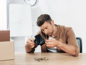 Πωσ θεραπευεται η τσιγκουνια