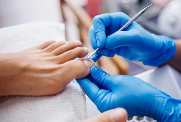 δεν μεγαλωνουν τα νυχια των ποδιων μου