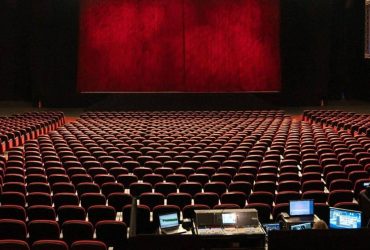 ποιεσ ειναι οι καλυτερεσ θεσεισ στο Christmas theater