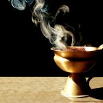 πωσ πρεπει να λιβανιζουμε το σπιτι και ποτε
